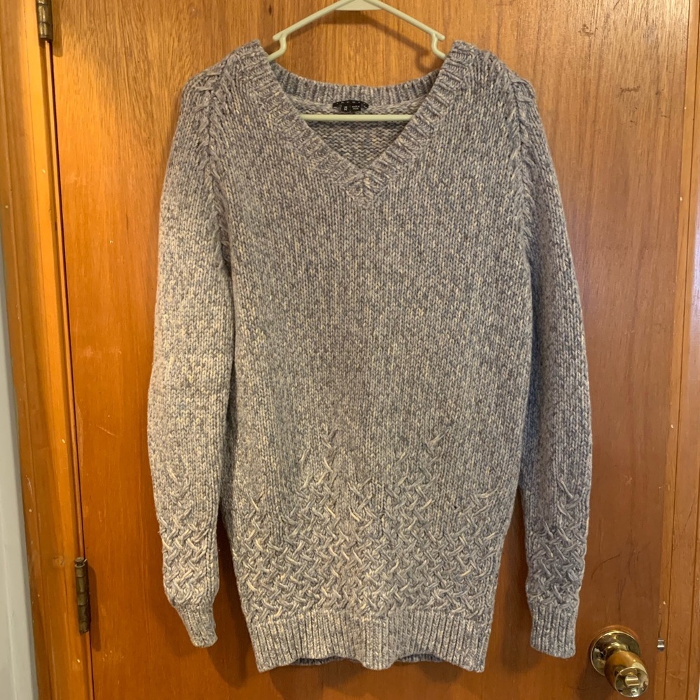 Theory knit sweater size M